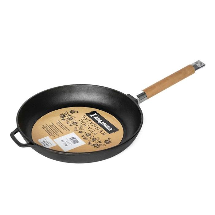 Сковорода чугун d=20 см съемная ручка дерево 0120 (Гардарика)