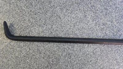 Лом монтажный 1300х30