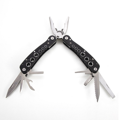 Мультитул (плоскогубцы) 18 предметов в чехле 'Следопыт'