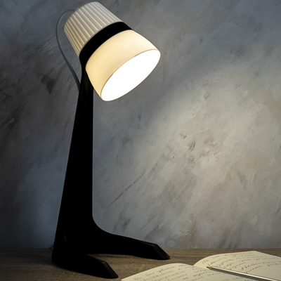 Светильник настольный 40W E14 Uniel чёрный с белым