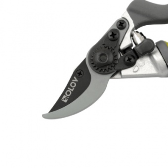 Секатор Профессиональный 215 мм с поворотной ручкой и защитной накладкой `OLOV` PC-3102AR (SK5)